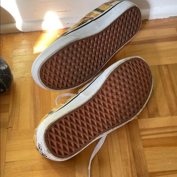Vans Plaid Yellow Sneakers - Picture 2 of 6